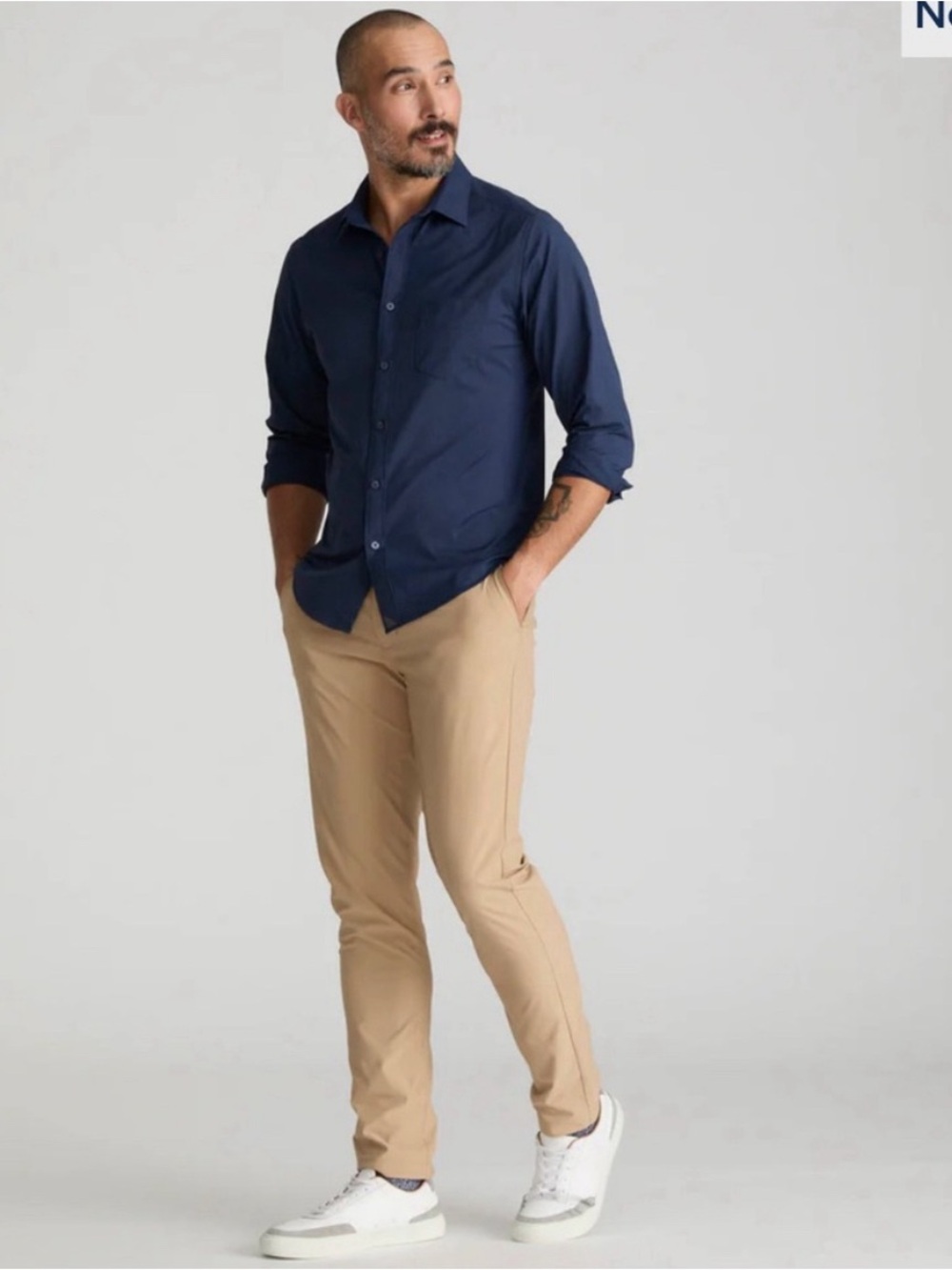 NWT UNTUCKit Traveler Tech Pants 35x30
